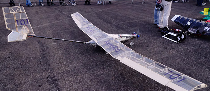 Avião da SAE Brasil 2017.