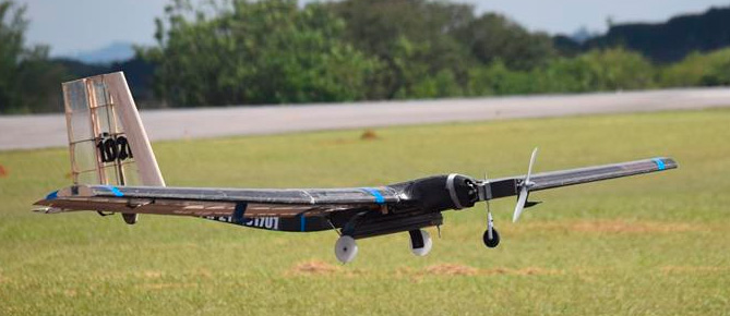 Avião da SAE Brasil 2017.